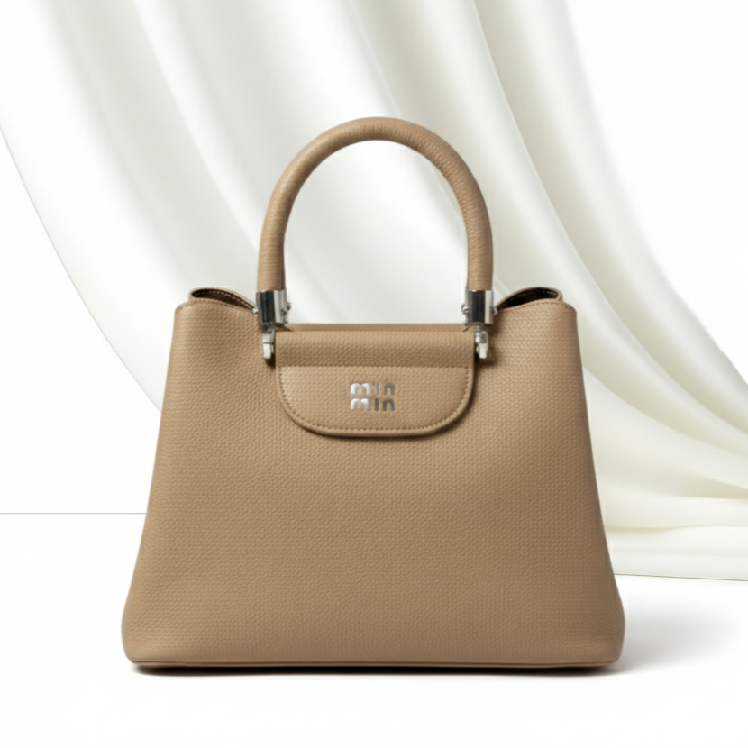 Sandstone Chic Carryall